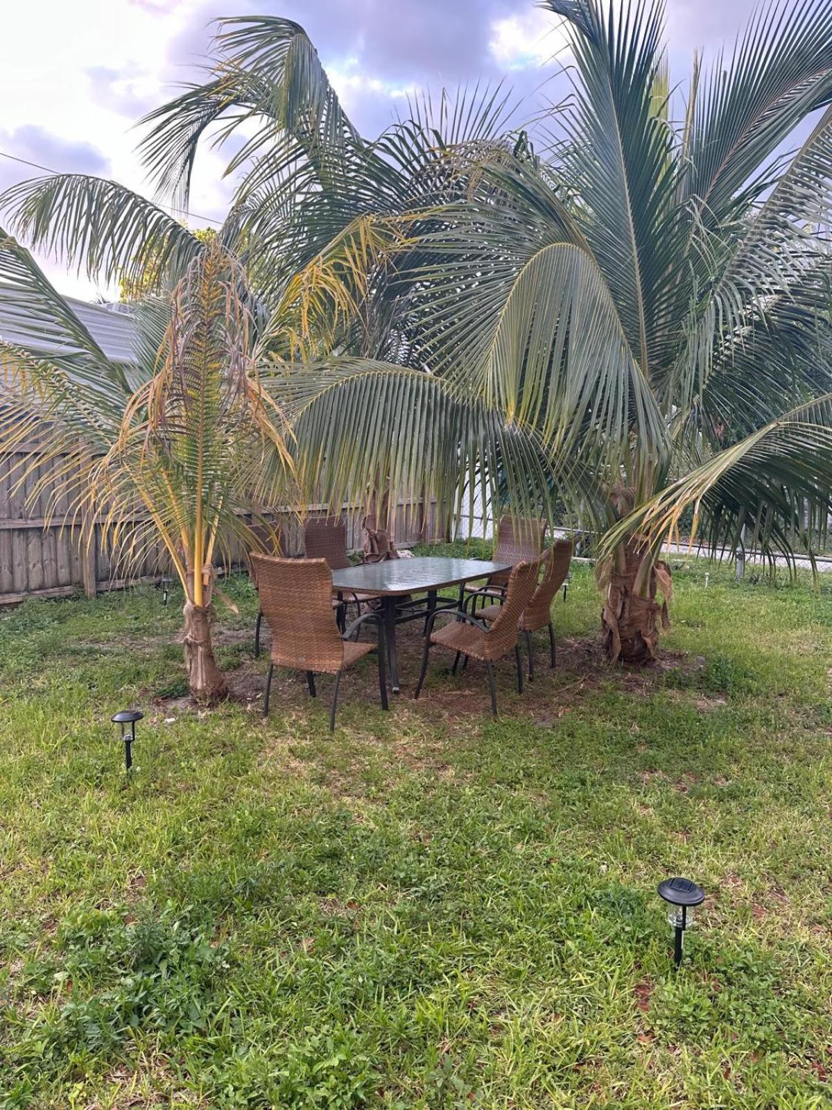 103 Miami Shared Rooms For Men Central Comfortable, Affordable Eksteriør bilde